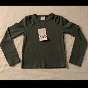 ZARA Ribbed Shirt with cold shoulders